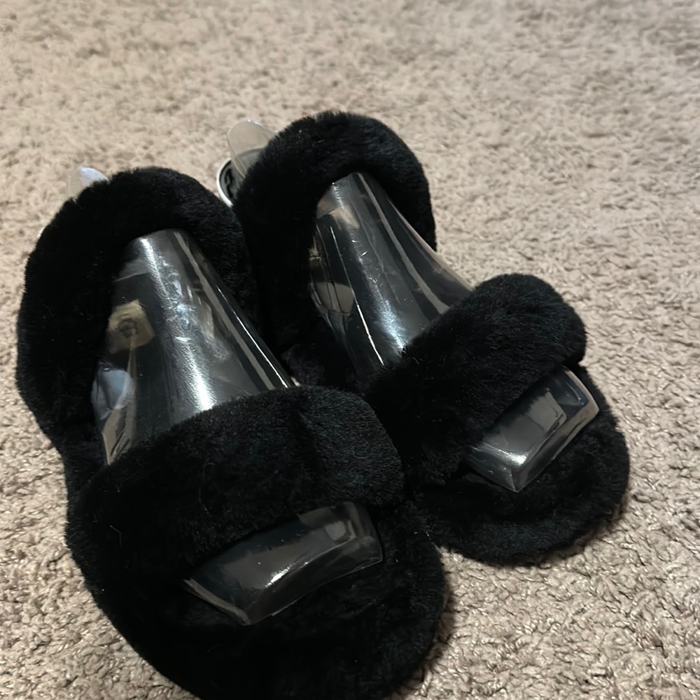 Ugg Slides Size 8 - image 1
